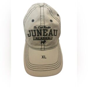 NWT Beige Juneau Alaska Cap XL